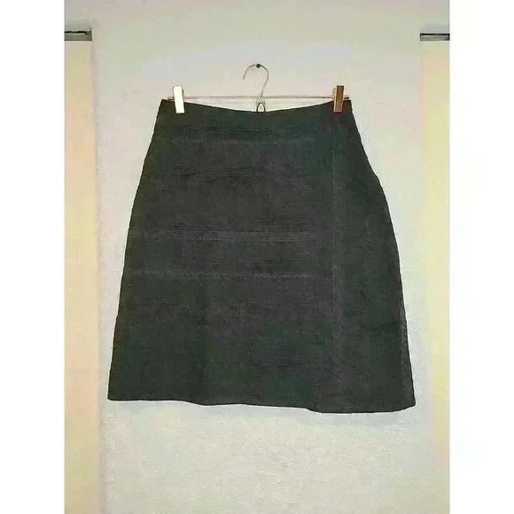 Womens Tommy Hilfiger A Line Eyelet Pattern Black Skirt Size 4 - Picture 1 of 5